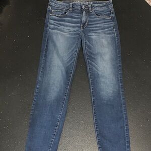 American Eagle Outfitters Women's Dark Blue Skinny Jeans